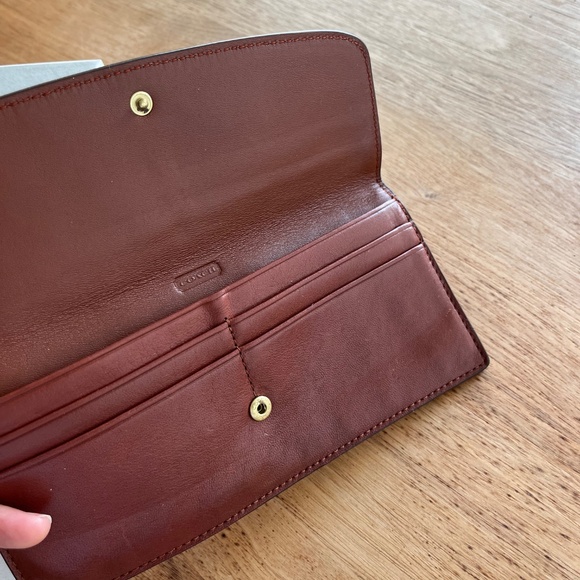 Coach Slim Leather Wallet - Picture 3 of 7